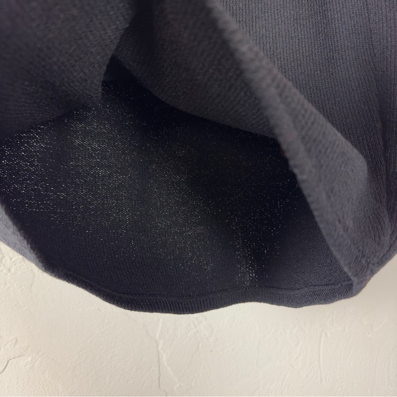 St John Collection Skirt Solid Black Knit Santana Sweater Pull On Elastic Waist - Picture 4 of 7